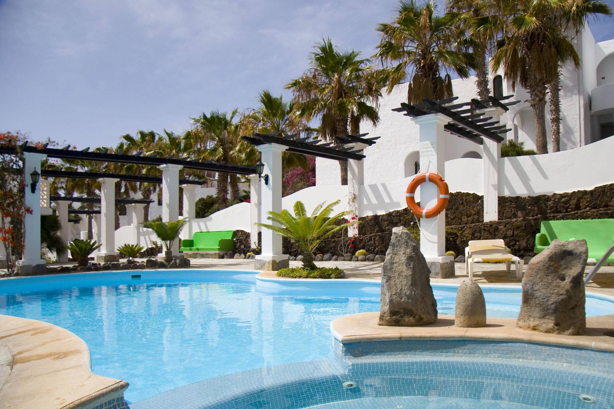 Monte Marina Naturist Resort (Adults Only) Playa De Esquinzo Exterior photo